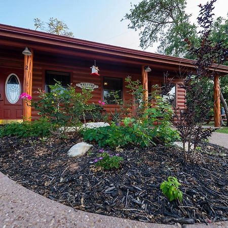 Cabin 1 Rental 15 Minutes From Magnolia And Baylor Waco Εξωτερικό φωτογραφία